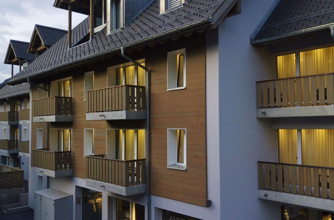 Hotel Crown Андермат Екстериор снимка
